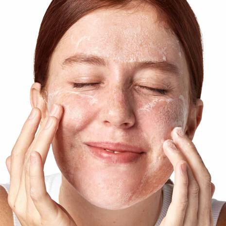 Kiehl’s - Ultra Facial Hydrating Concentrated Cleansing Bar