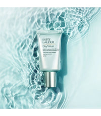 Estée Lauder DayWear Multi-Protection Tinted Treatment
