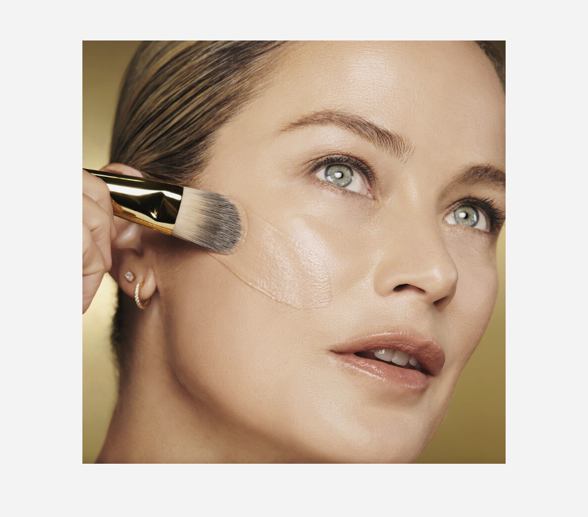 Estée Lauder - Re-Nutriv Ultra Radiance Liquid Makeup Foundation SPF20