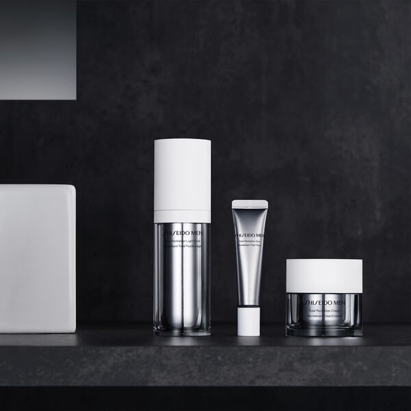 Shiseido Men Leichtes revitalisierendes Fluid Total-Parfumerie Olara-1