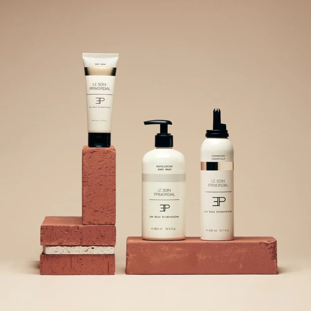 Les Eaux Primordiales Le Soin Primordial - Gel lavant exfoliant pour les mains-Parfumerie Olara-1 