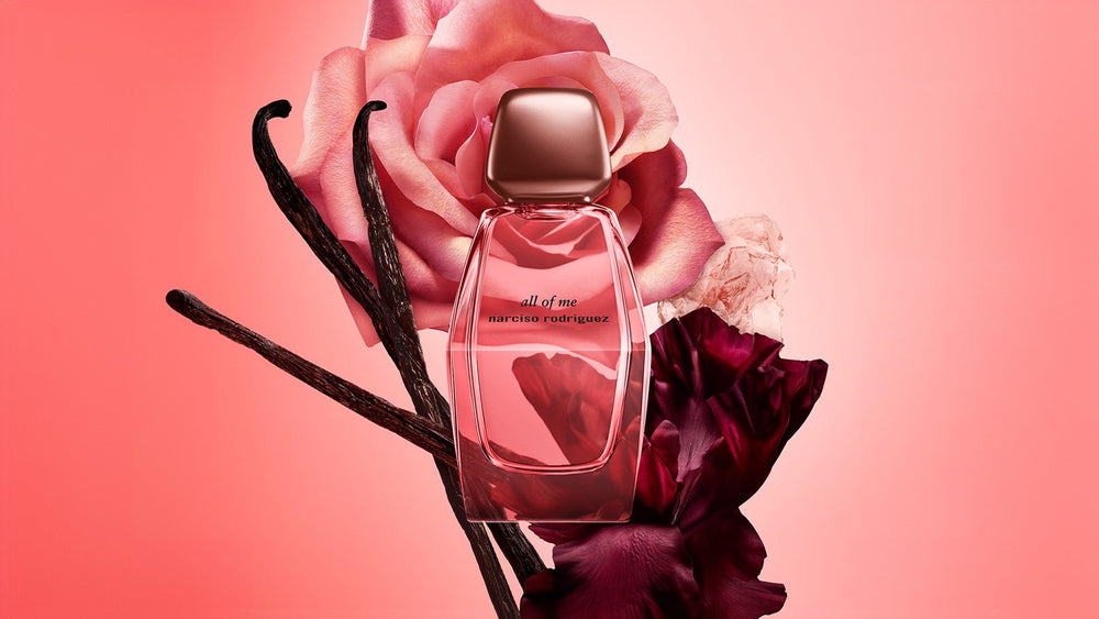 Narciso Rodriguez all of me et ses notes : iris noir, jasmin, rose, géranium, tubéreuse, cœur de musc, vanille, bois de santal