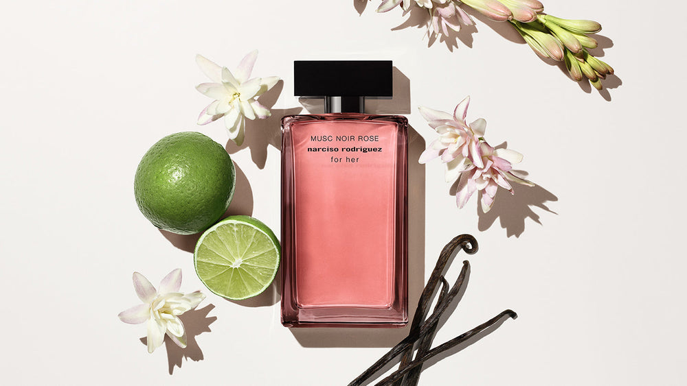 Narciso Rodriguez for her musc noir rose et ses notes : bergamote, baies roses, cœur de musc, tubéreuse, vanille, patchouli, cuir