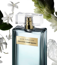 Narciso Rodriguez wild tuberose et ses notes : jasmin, pêche, tubéreuse, musc, ambre
