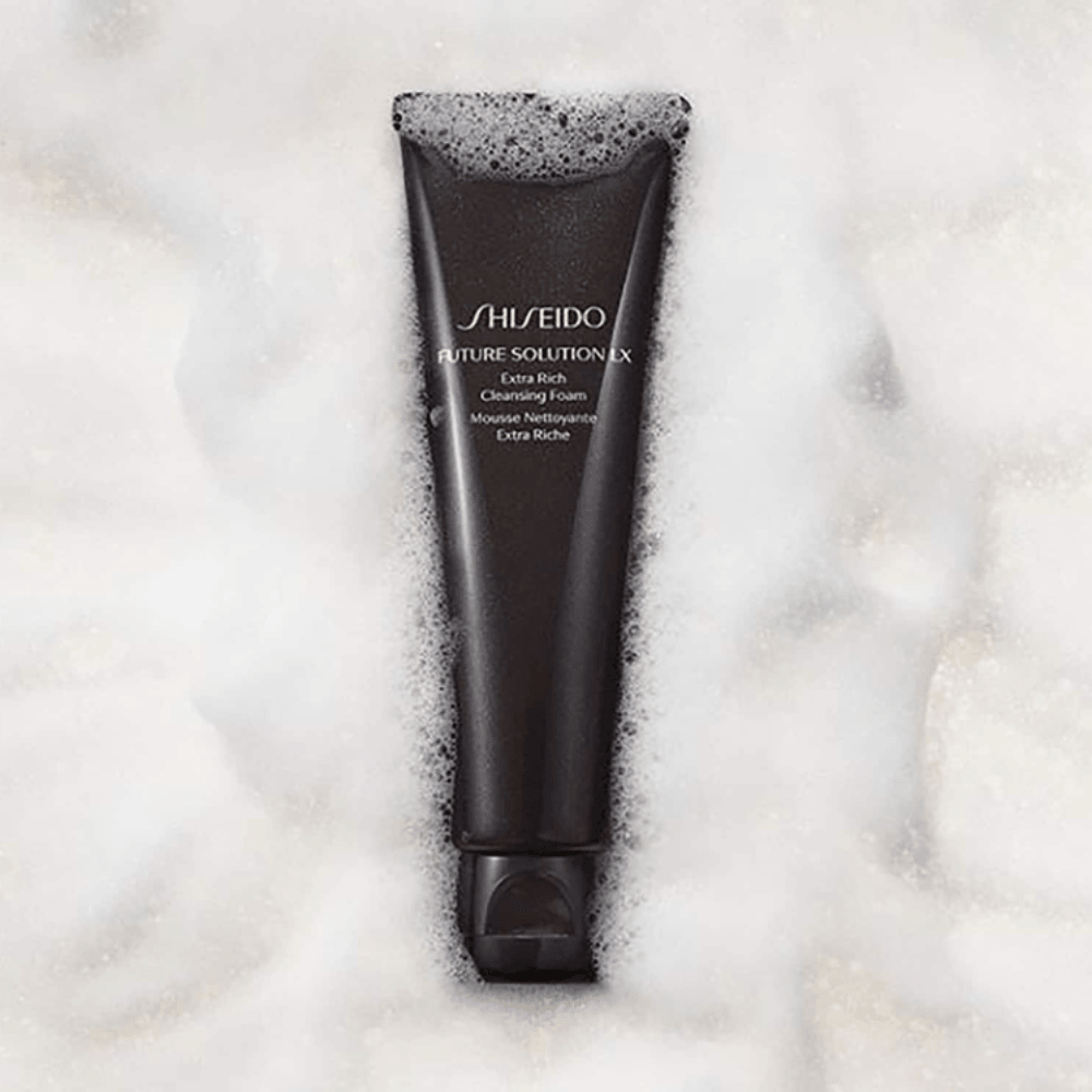 Shiseido Future Solution LX Mousse Nettoyante Extra Riche-Parfumerie Olara-1
