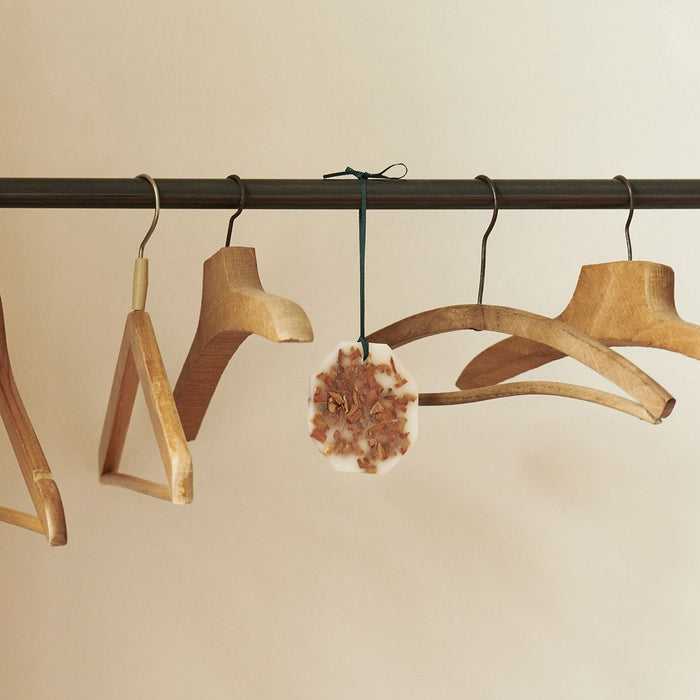 Carrière Frères - Palets Botaniques Cèdre