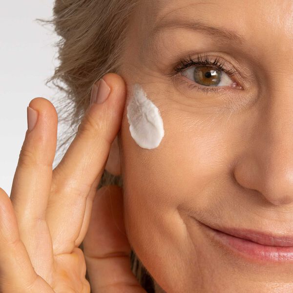 Lancôme Rénergie Multi-Lift Crema Antiarrugas y Reafirmante SPF15