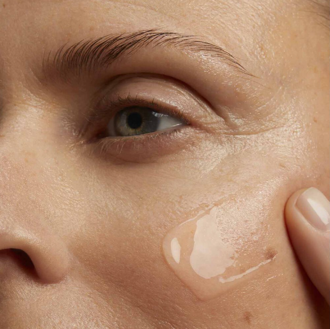 Clarins - Extra-Firming Essence de Jeunesse