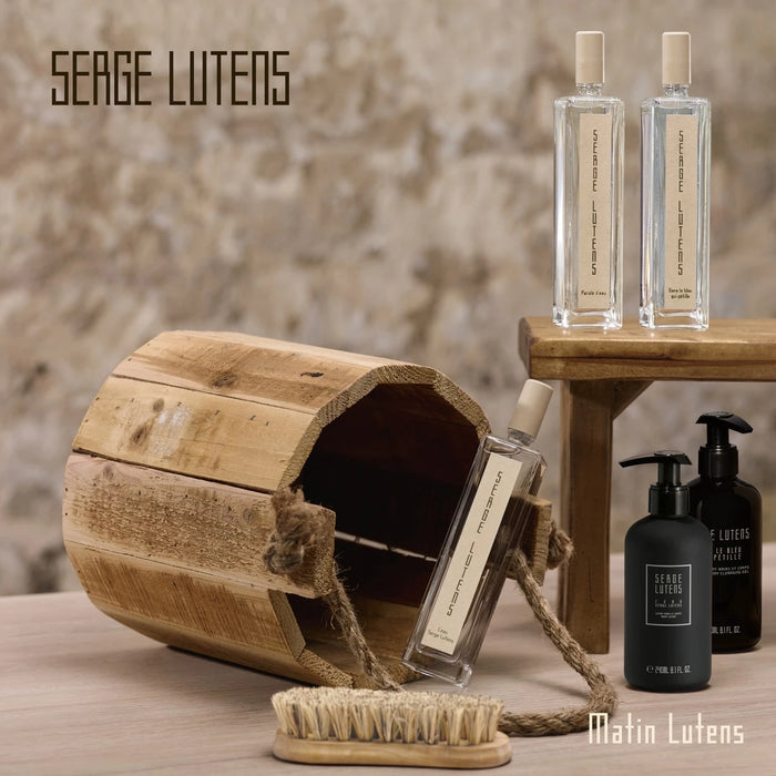 Serge Lutens Dans le Bleu qui Pétille - Fluido per il corpo