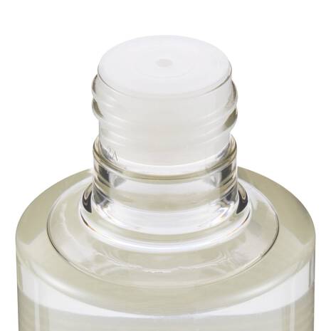 Kiehl’s - Clearly Corrective Brightening & Soothing Treatment Water